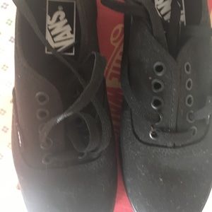 Vans Lo Pro Black Size Women’s 6 Brand New